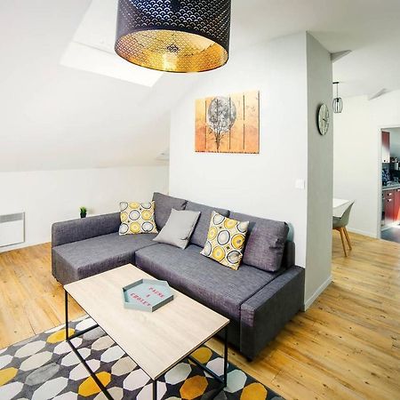T3 Duplex Hypercentre Cholet Logement Entier 3 Litsアパートメント エクステリア 写真